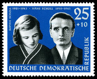 Øst-Tyskland utgav frimerker med studentene Hans og Sophie Scholl mens de passet på å likvidere studenten Herbert Belter.