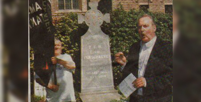 Bert Eriksson i 2001 foran Cyriel Verschaeves grav: «Jeg tror absolutt på nasjonalsosialismens godhet!»