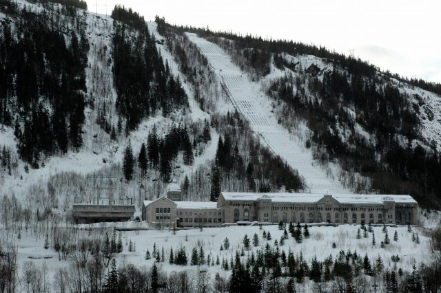 Hydrogenfabrikken på Vemork – i dag. Filmkulisser i både bokstavelig, så vel som i billedlig forstand